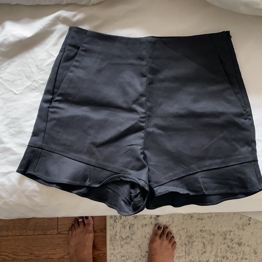 Zara Bottom Ruffled Shorts— New! - Picture 3 of 8
